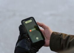 Telefono saugumo funkcijos - išmaniajame telefone įjungtas Emergency SOS