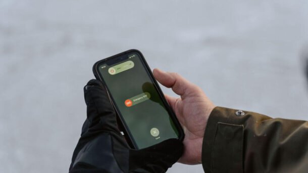 Telefono saugumo funkcijos - išmaniajame telefone įjungtas Emergency SOS