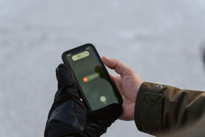 Telefono saugumo funkcijos - išmaniajame telefone įjungtas Emergency SOS