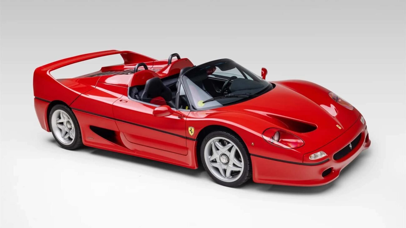 Ferrari F50 su vos 106 myliomis? Toks egzempliorius aukcione gali įveikti 20 mln. ribą