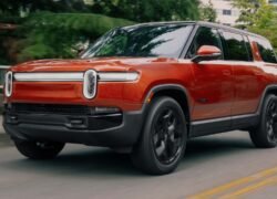 Rivian elektromobilių pardavimai JAV šoktelėjo į antrą vietą - kas tai lėmė?