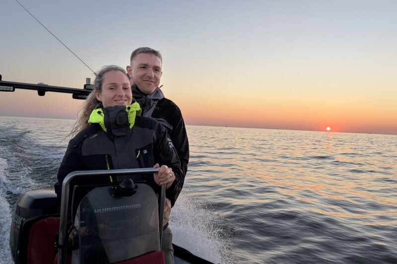 Ketverius metus jachtoje praleidusi pora namus atrado Priekulėje
