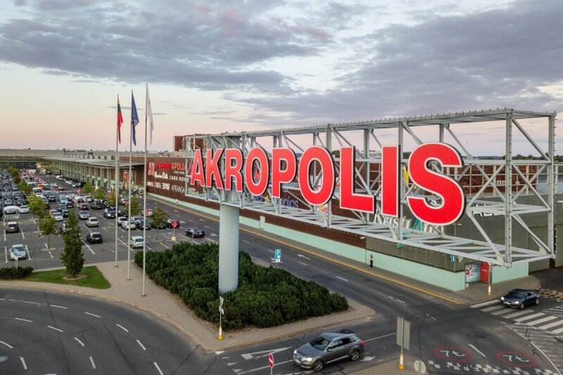 Vilniaus „Akropolis“ kviečia į keturių dienų gimtadienio šventę